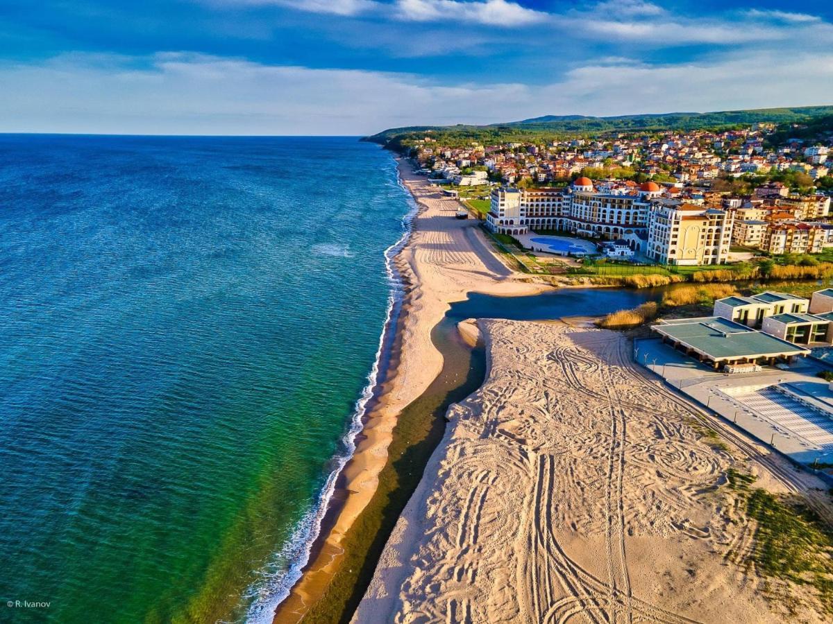 Апартамент Ели Obzor Exterior foto